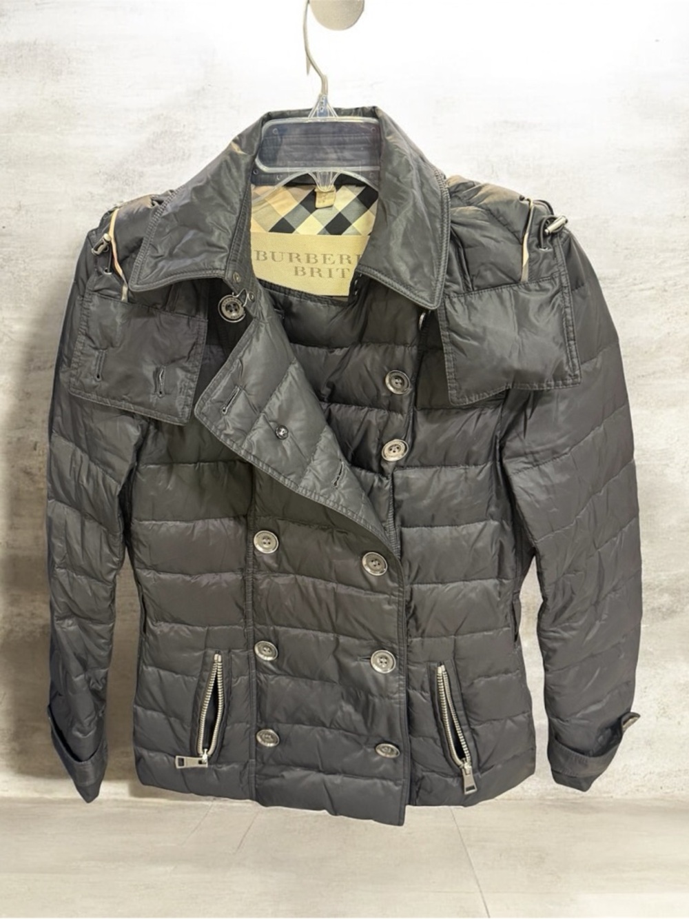Burberry Brit Short Down Puffer Hoody in Black